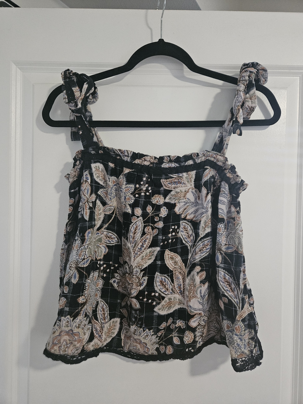 Luck Brand Paisley Floral Tie-Strap Tank Top - Size Medium